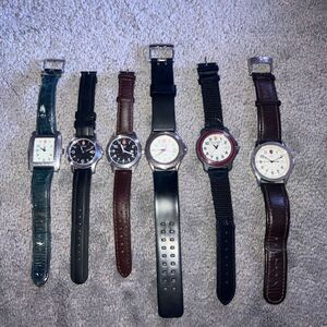 SWISS ARMY VICTORINOX WENGER SAK WATCH LOT OF 6 SILVER WHITE BLACK RED
